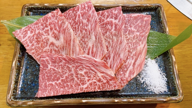 【2025銀座燒肉圖鑑】嚴選5間行家級頂級和牛餐廳!一篇搞懂松阪牛、近江牛(米芝蓮級體驗) 21 銀座高級和牛燒肉20